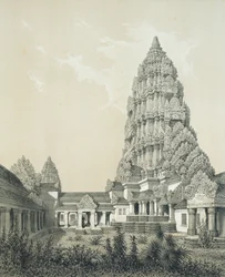 Tour centrale et cour supérieure d